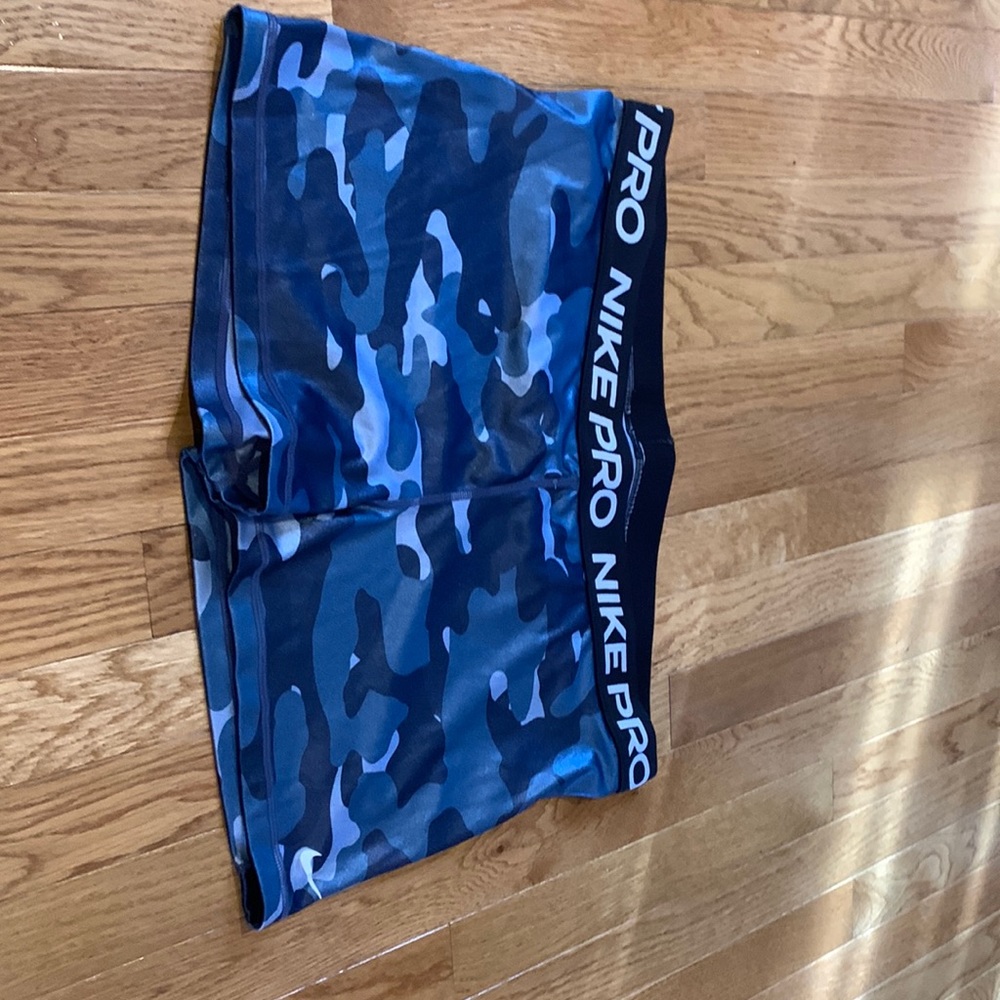 Camouflage blue Nike pros dry fit XXL